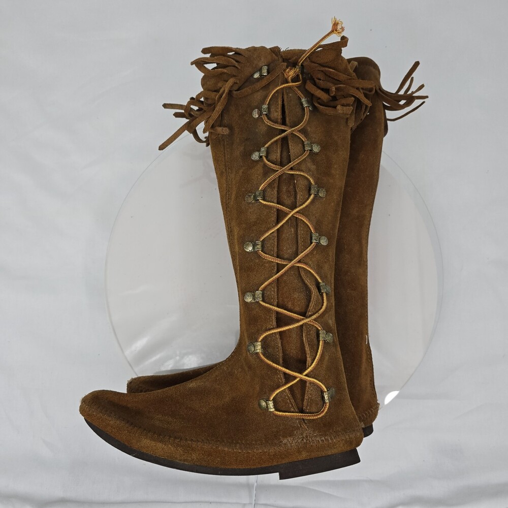 Vintage 70s Minnetonka 8 Tall Suede Leather Fringe Corset Lace-Up Moccasin Boots